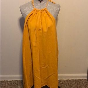 Mustard yellow/gold sun dress